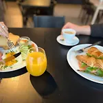 Vesk Sveciu Namai Guest house
