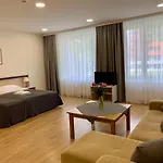 Vesk Sveciu Namai Guest house
